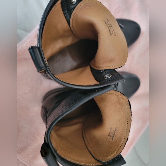 Frye Black Veronica Leather Combat Boots, size 5.5 - Picture 8 of 13